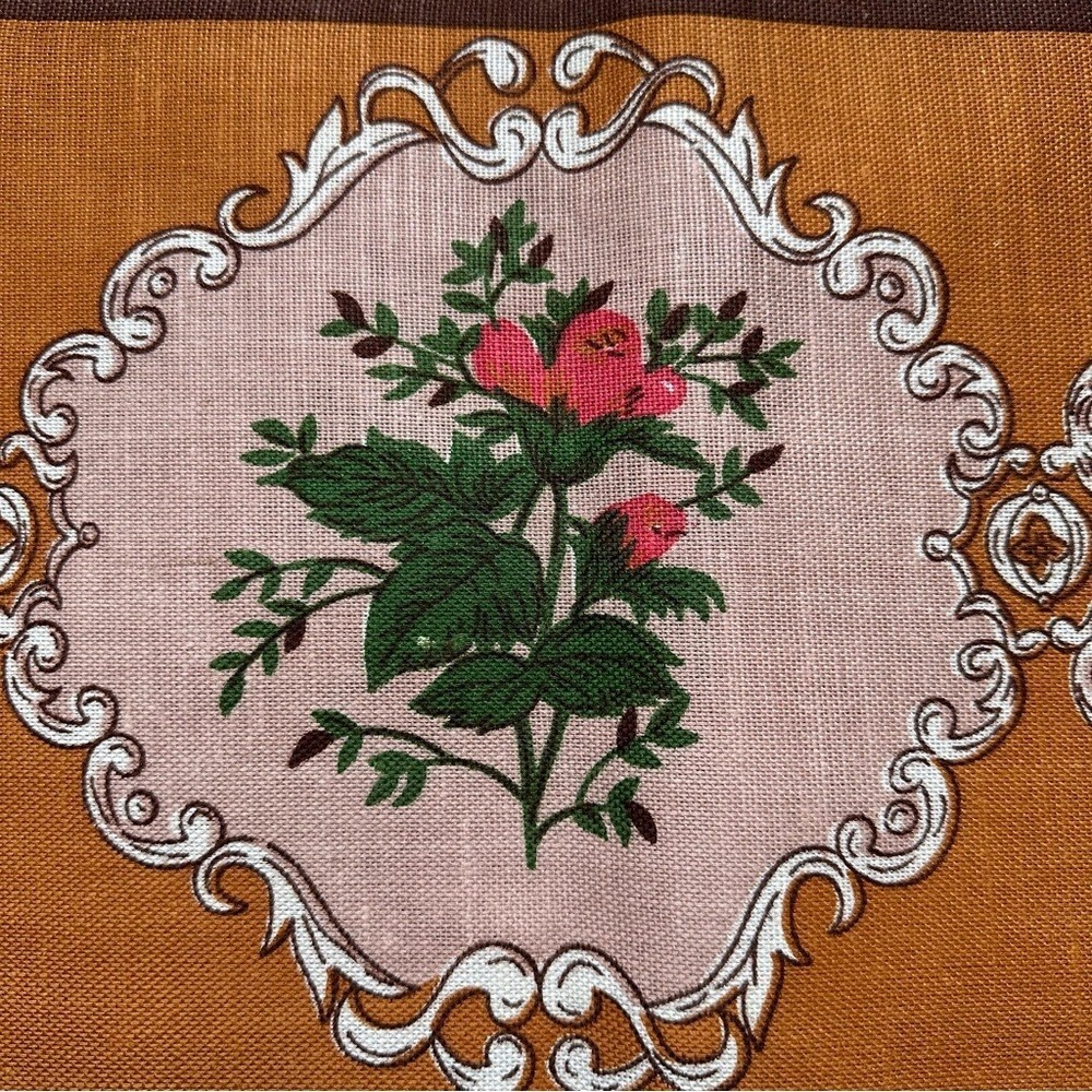 NOS Vintage Heritage Cotton Linen Rectangular Tablecloth Cream Brown - 51" x 68" - Picture 4 of 9
